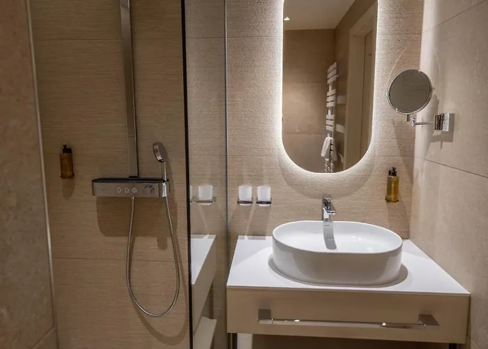 Hotel Lajver Borbirtok Szálka